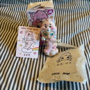 Pop Mart Zsiga x Care Bears Series True Heart Bear